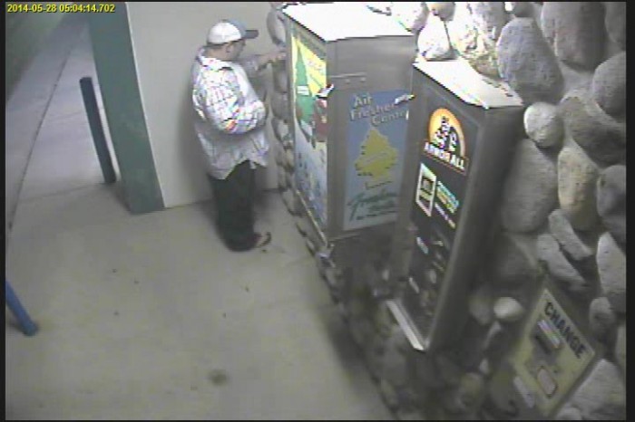 Troopers searching for car wash thieves