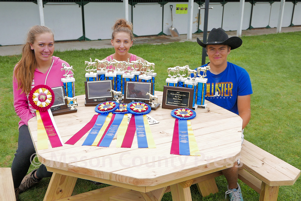 Western Michigan Fair equestrian competition winners